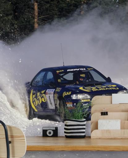 Corrida de carros em Snow Wall Mural Corrida de carros em Snow Wall Mural