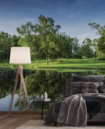 Morgendämmerung über den See, Cottesmore Hotel, Golf & Country Club, West Sussex, England Hintergrundbild