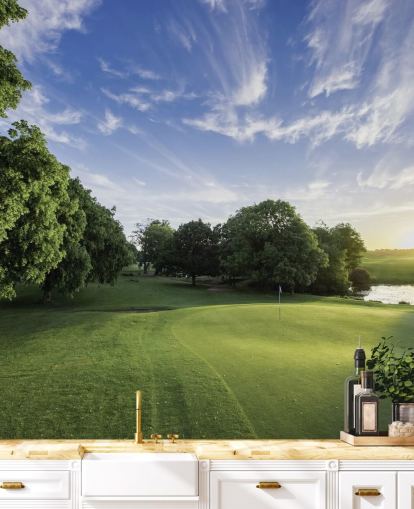 Carta da parati del campo da golf in una fredda giornata di sole