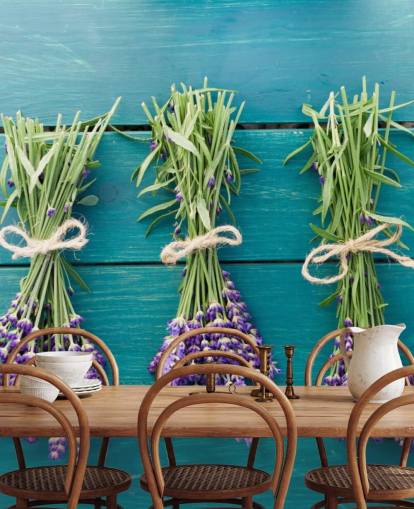 Mural de pared Ramos de lavanda sobre madera azul