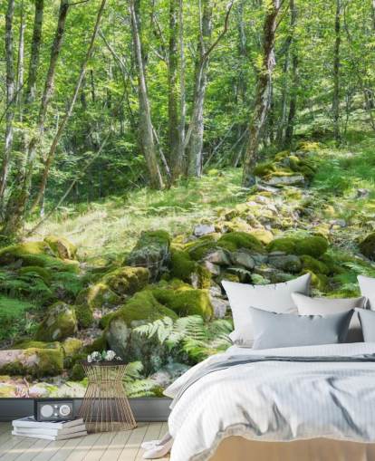 Decorazione murale con foresta primaverile verde