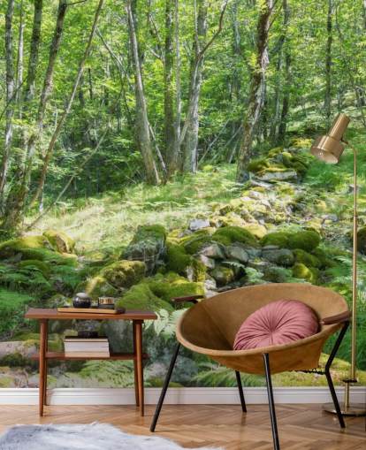 Decorazione murale con foresta primaverile verde Decorazione murale con foresta primaverile verde