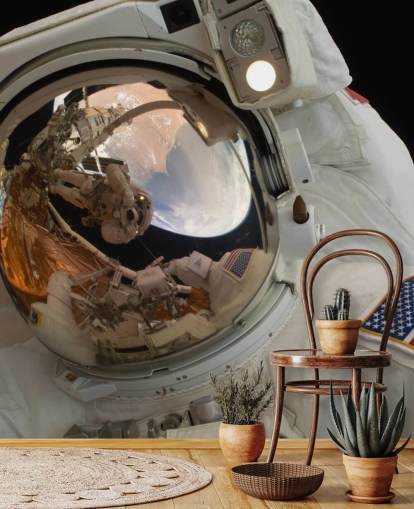 Reflecting on Work (2009) Mural