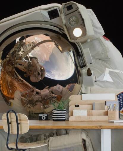 Reflecting on Work (2009) Mural