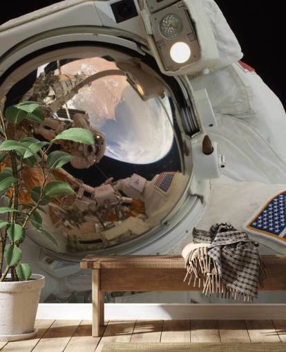 Työn pohtiminen (2009) Seinämaalaus Työn pohtiminen (2009) Seinämaalaus