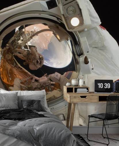 Reflekterar över arbete (2009) Väggmålning Reflekterar över arbete (2009) Väggmålning