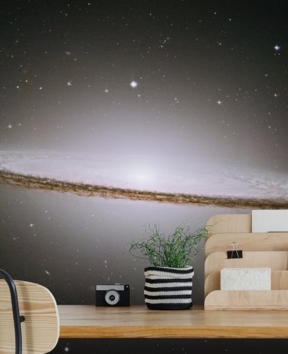 La maestosa carta da parati Sombrero Galaxy (M104)