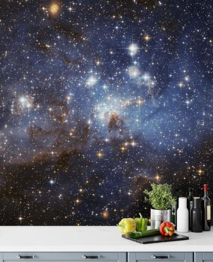mural de papel de parede espacial azul e dourado chamado LH 95 na Grande Nuvem de Magalhães para quartos