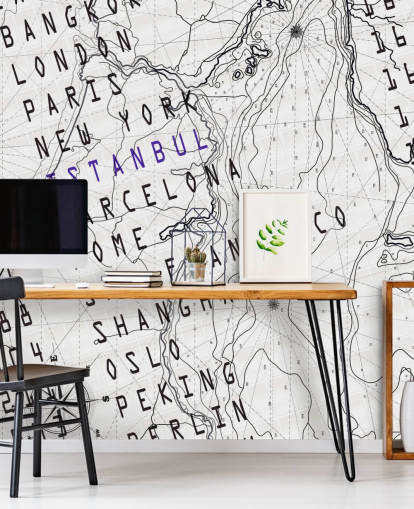 Mural de mapas em preto e branco