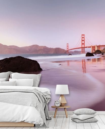 Decorazione murale con ponte rosso sulla spiaggia e San Francisco