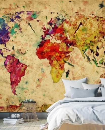 kleurrijke aanpasbare kaartbehangmuurschildering genaamd Colourful Vintage Map voor thuiskantoren, eetkamers en kinderkamers kleurrijke aanpasbare kaartbehangmuurschildering genaamd Colourful Vintage Map voor thuiskantoren, eetkamers en kinderkamers