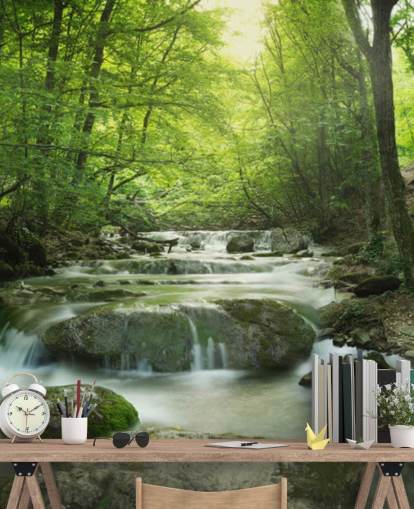 grønt tilpasseligt skovtapet vægmaleri kaldet Enchanting Forest Waterfall til hjem og kontorer.