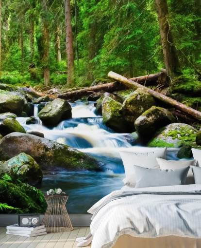 Decorazione murale con cascata nella foresta