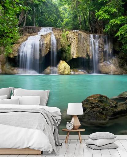 mural de papel pintado de una cascada tropical llamado Cascada en Kanchanaburi, Tailandia, para oficinas en casa, spas y estudios de yoga