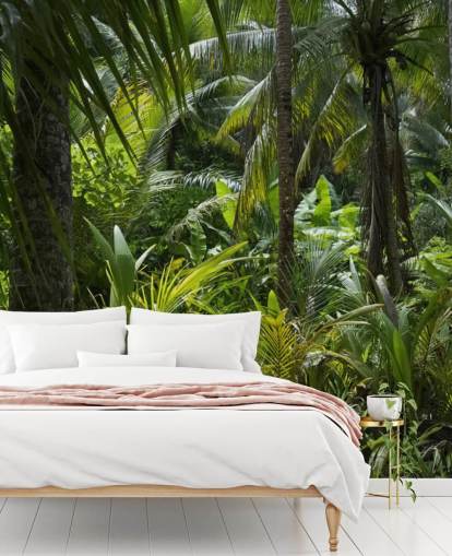 Foto van Green Jungle Scene Wallpaper