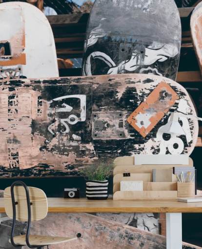 Fondo de pantalla de monopatín desgastado