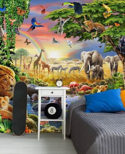 Buntes personalisierbares Tapetenbild mit Tiermotiv namens Waterhole von Adrian Chesterman für das Kinderzimmer