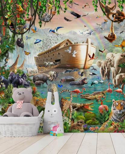 farbenfrohe individuelle Tiertapete namens Noah's Ark Jumbo von Adrian Chesterman für Kinderzimmer