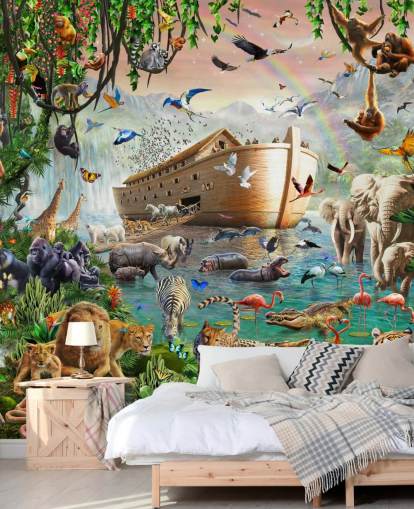 farbenfrohe individuelle Tiertapete namens Noah's Ark Jumbo von Adrian Chesterman für Kinderzimmer