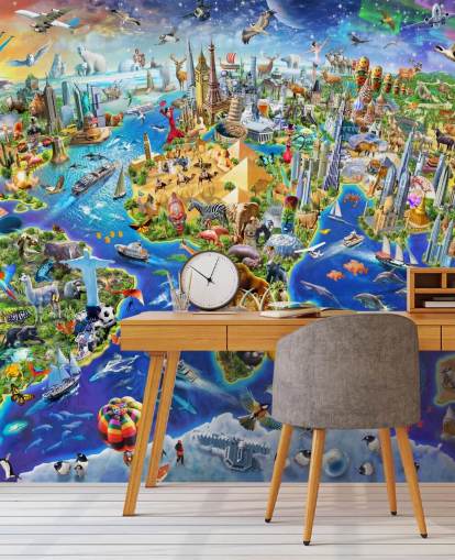 farbenfrohe individuelle Kinderkarten-Tapete namens Crazy World von Adrian Chesterman für Kinderzimmer, Spielzimmer und Schulen