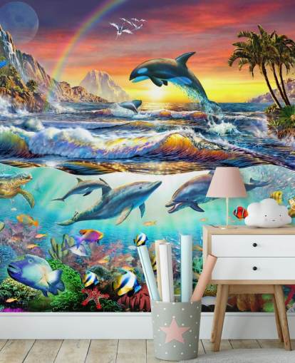 Buntes Ozean-Tapetengemälde für Kinder namens Paradise Cove von Adrian Chesterman für Kinder- und Spielzimmer Buntes Ozean-Tapetengemälde für Kinder namens Paradise Cove von Adrian Chesterman für Kinder- und Spielzimmer