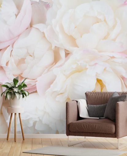 vaaleanpunainen ja valkoinen kukka-taustakuvamaalaus nimeltä Peony Clouds makuuhuoneisiin, olohuoneisiin ja kylpyhuoneisiin