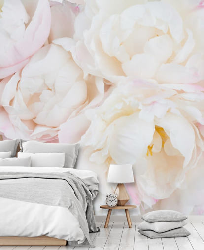 roze en witte bloemenbehangmuurschildering genaamd Peony Clouds voor slaapkamers, woonkamers en badkamers