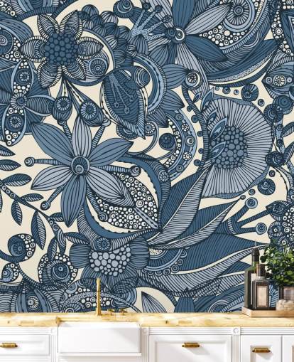 Blue and White Illustrated Flowers Wallpapera