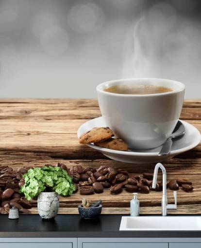 Biscoito de café quente e papel de parede de grãos de café derramados Biscoito de café quente e papel de parede de grãos de café derramados