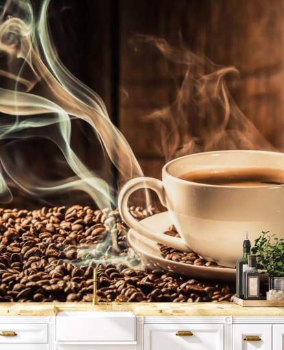 Mural de pared Taza de café humeante con granos de café
