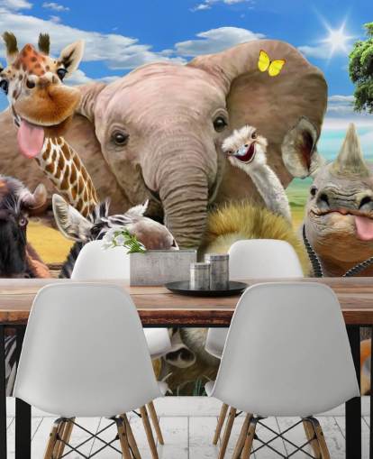 colorido papel pintado de animales personalizable llamado Africa Selfie de Howard Robinson para dormitorio infantil