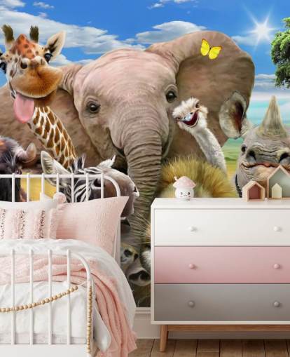 kleurrijk aanpasbaar dierenbehang genaamd Africa Selfie van Howard Robinson voor de kinderkamer