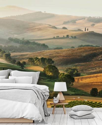 mural de papel pintado con paisajes verdes y naranjas llamado Italian Countryside para comedores, cocinas y restaurantes