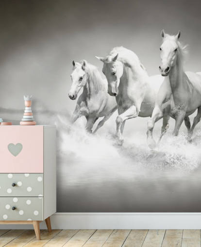papier peint de chevaux personnalisable en noir et blanc appelé Horses Black & White pour les entreprises, les salons et les cuisines