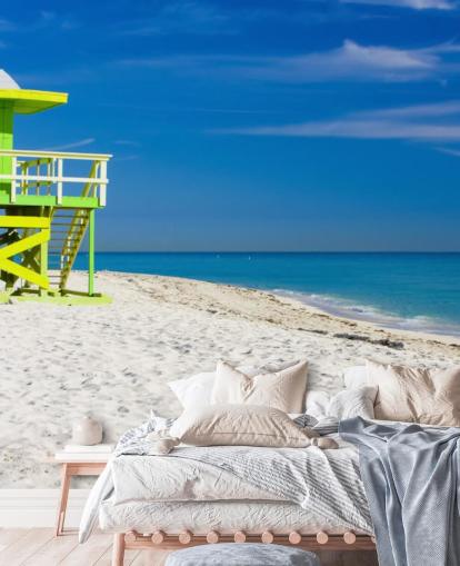 Green Lifeguard Hut on Beach Wallpaper Green Lifeguard Hut on Beach Wallpaper