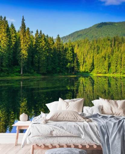 Decorazione murale con lago e foresta