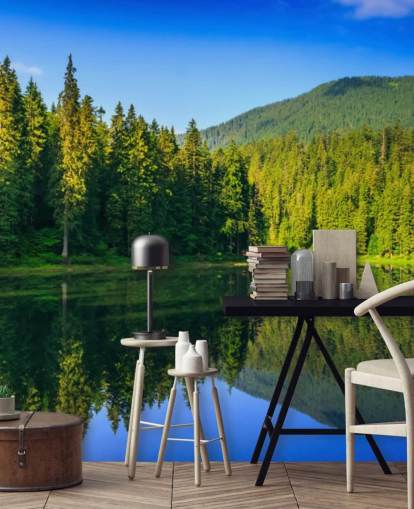 Decorazione murale con lago e foresta