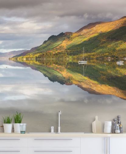 Meer met bootjes behang