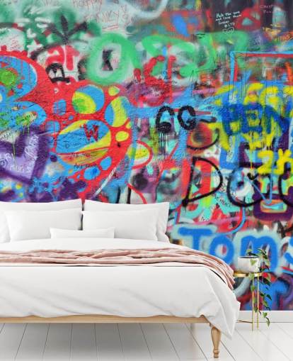 mural colorido de arte callejero llamado Wall Sspray with Graffiti para dormitorios de adolescentes