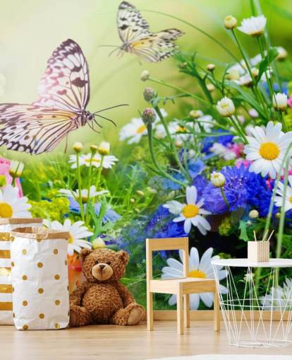 papier peint mural de papillons personnalisable bleu, vert et blanc appelé Butterflies and Flowers pour les entreprises, les maisons de retraite et les couloirs