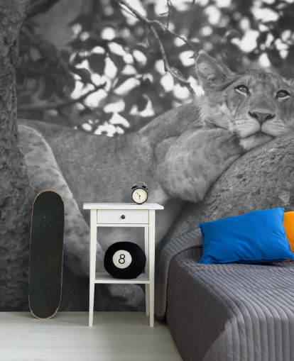 Papier Peint Fresque Lion reposant sur une branche Papier Peint Fresque Lion reposant sur une branche