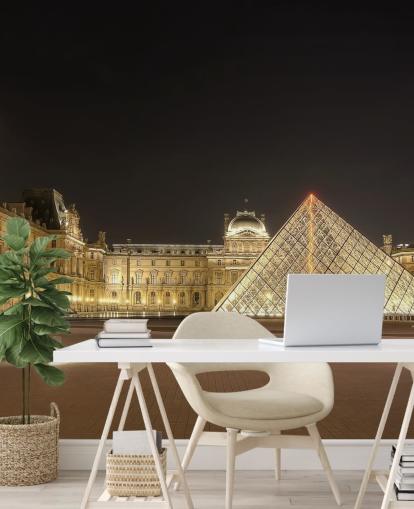 Mural Museo del Louvre en la noche