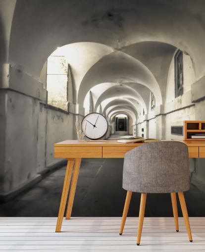 vit byggnad lång coridoor väggmålning