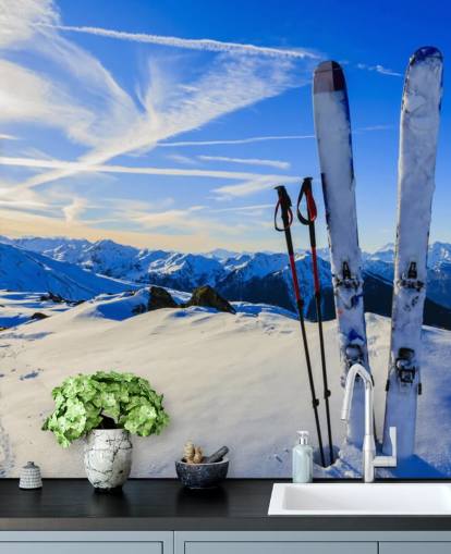 Fondo de pantalla Cielos y bastones de esquí en nieve Fondo de pantalla Cielos y bastones de esquí en nieve