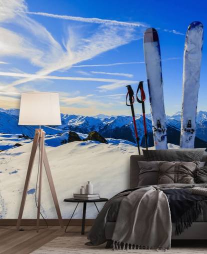 Luchten en skistokken in sneeuwbehang