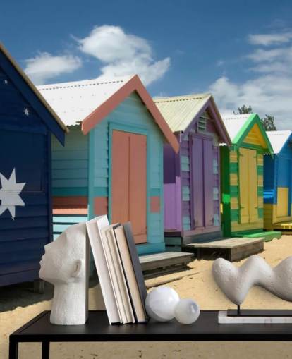 Colourful Beach Hut wallpaper