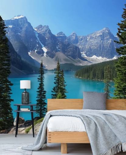 blå innsjø og fjelltapet veggmaleri kalt Moraine Lake i de kanadiske Rockies for hjemmekontorer og stuer