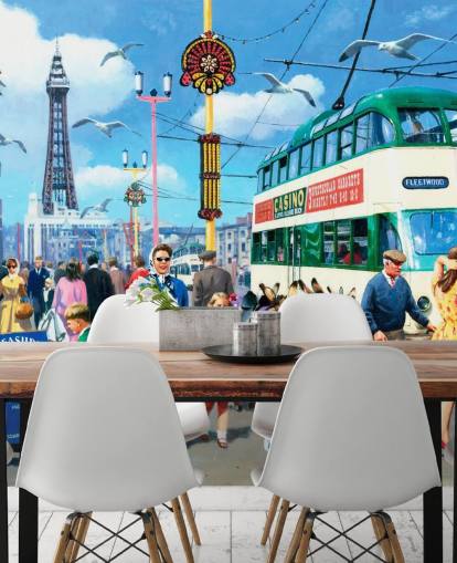 colorido mural de papel pintado de la época pasada llamado Happy Days Blackpool de Kevin Walsh para residencias de ancianos