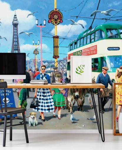 colorido mural de papel pintado de la época pasada llamado Happy Days Blackpool de Kevin Walsh para residencias de ancianos