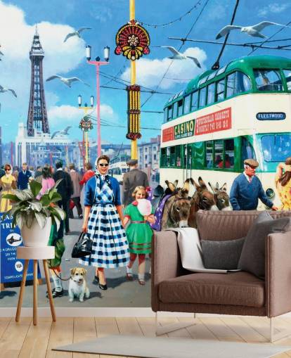 farbenfrohes Tapeten-Wandbild aus vergangenen Zeiten namens Happy Days Blackpool von Kevin Walsh für Pflegeheime farbenfrohes Tapeten-Wandbild aus vergangenen Zeiten namens Happy Days Blackpool von Kevin Walsh für Pflegeheime